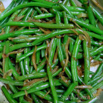 Green beans with caramelized shallots